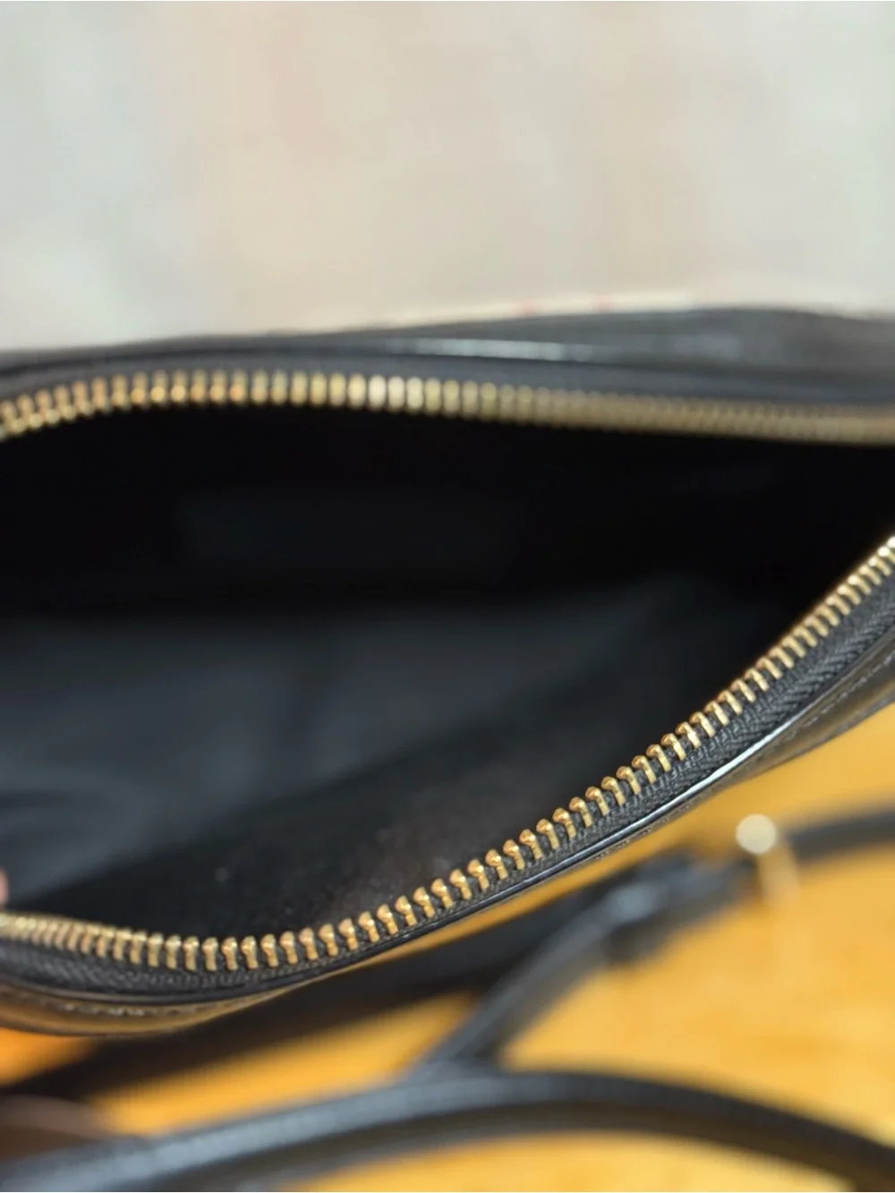 Coach Cream and Black Heart Print Shoulder Bag